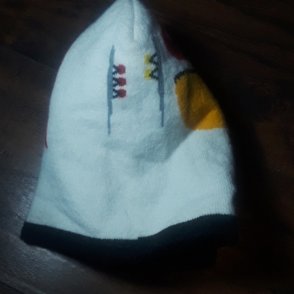 Warm Hat - Picture 9 of 12